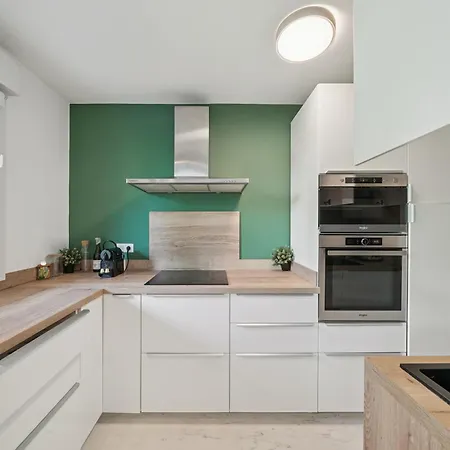 Superbe Avec Terrasse Cosy & Spacieux - 3 Lejlighed